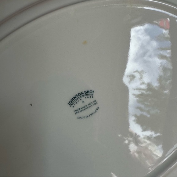 Johnson Brothers Victorian Christmas 12 Inch Platter England 1883 - Picture 5 of 8